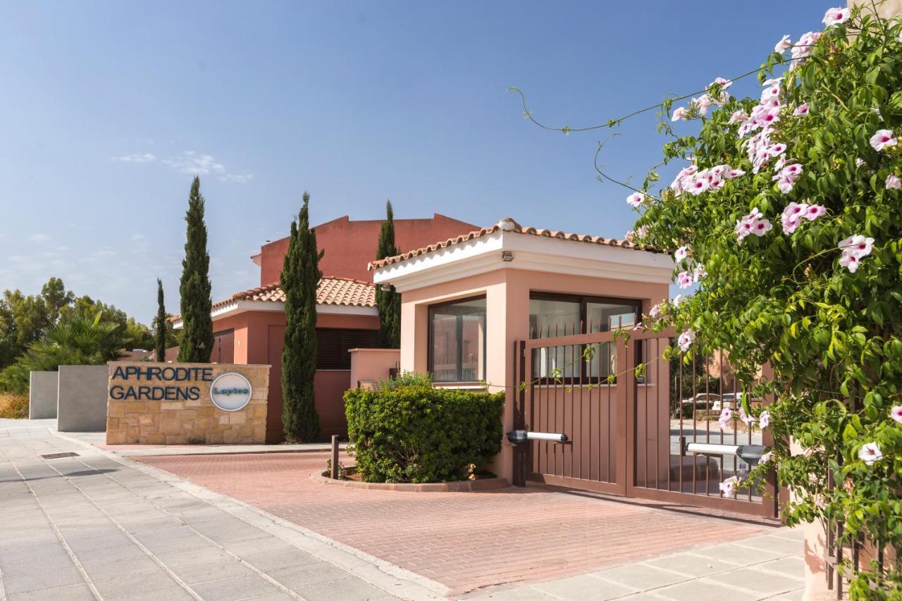 Resitour - Aphrodite Gardens Pafos Dış mekan fotoğraf