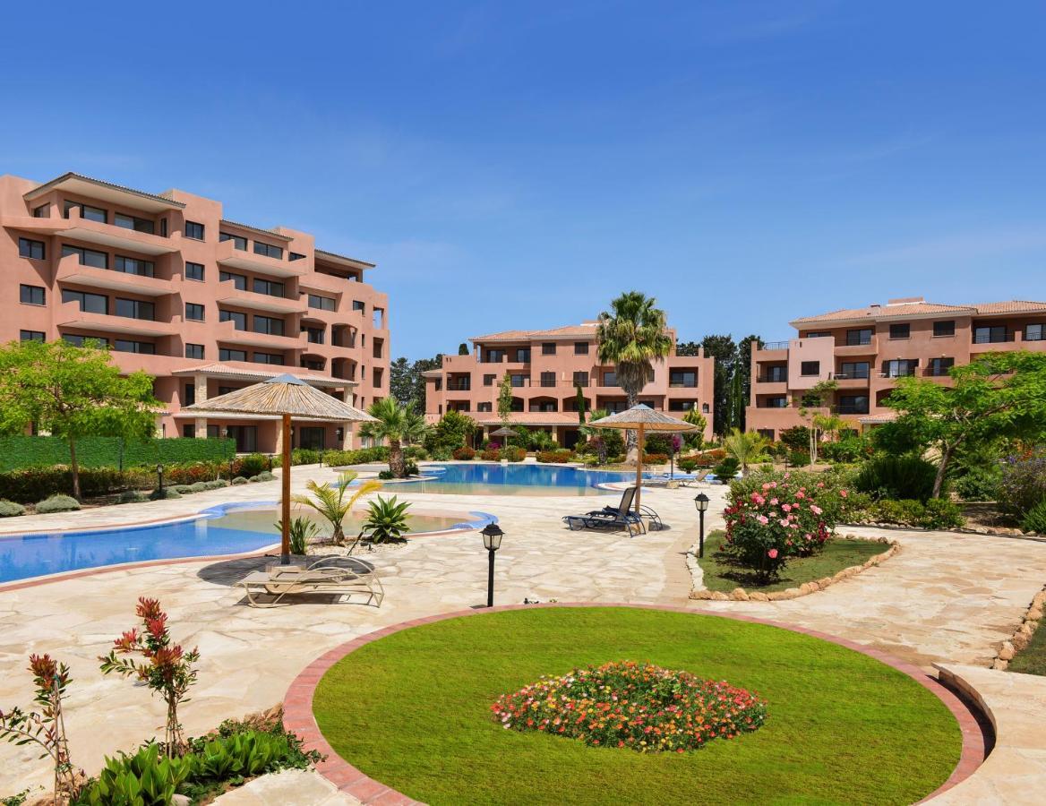 Resitour - Aphrodite Gardens Pafos Dış mekan fotoğraf